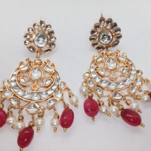 Radiant Royal Kundan Earrings with Timeless Charm ✨
